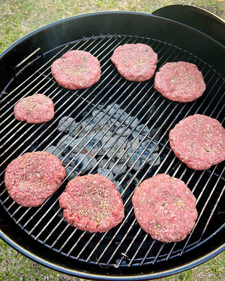 Grilling lamb burgers