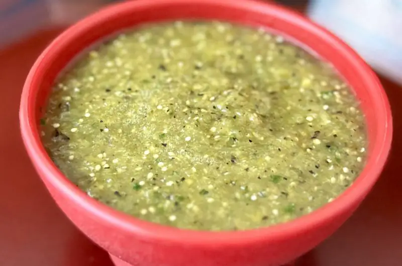 Perfectly balanced Tatemada Tomatillo Salsa