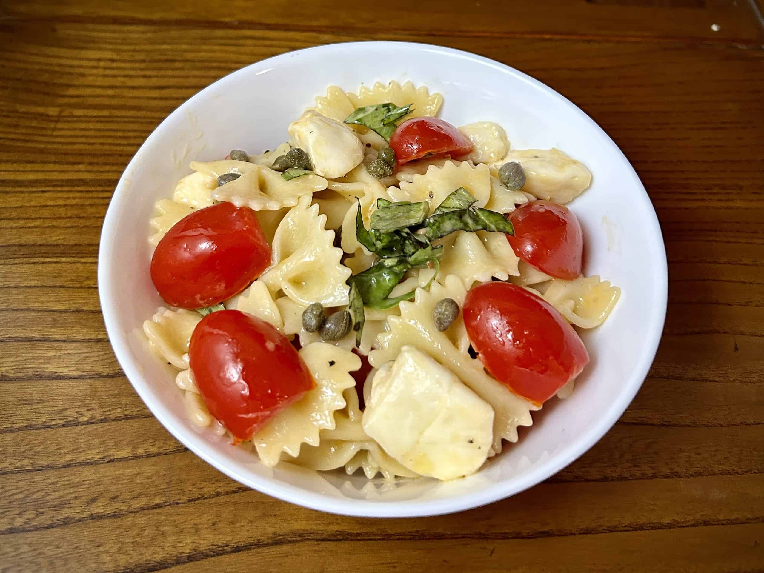 “Tricolore” Caprese Pasta Salad: An Image of Italy